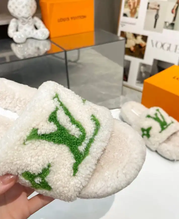 hype LV Slippers