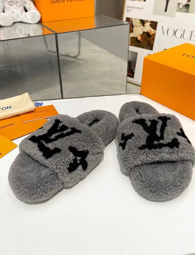 hype LV Slippers