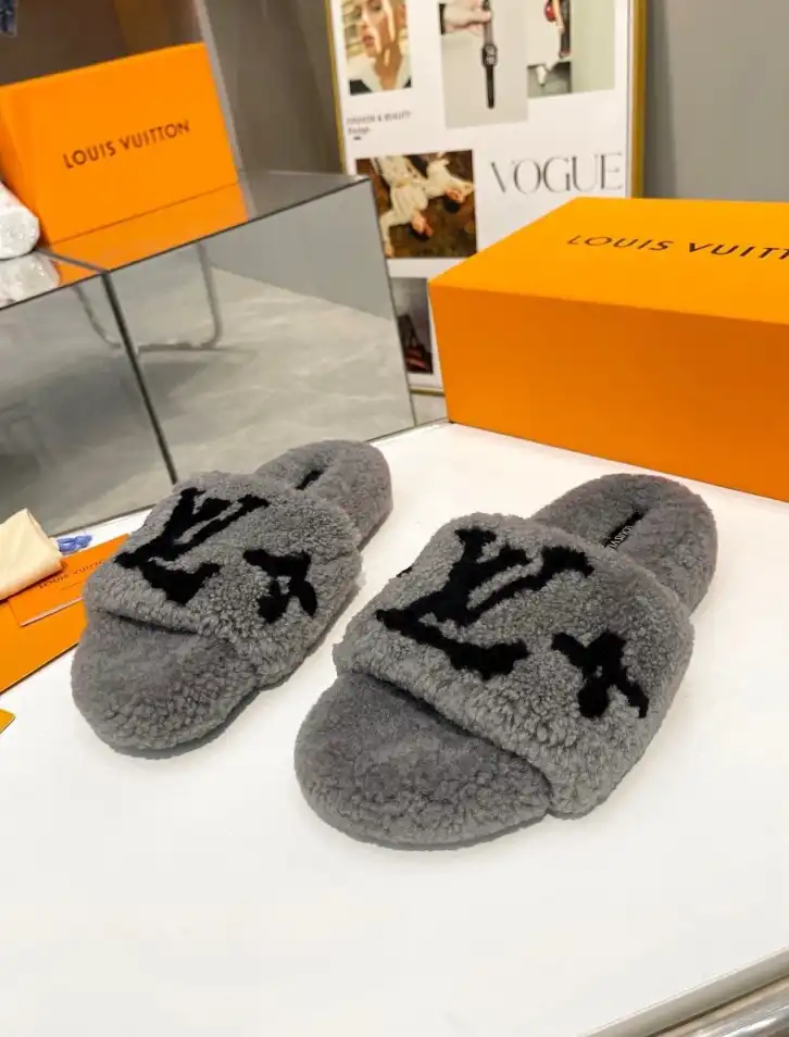 hype LV Slippers