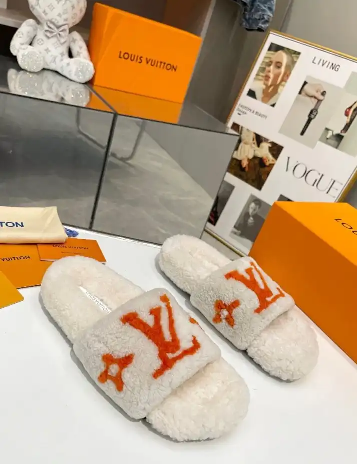 hype LV Slippers