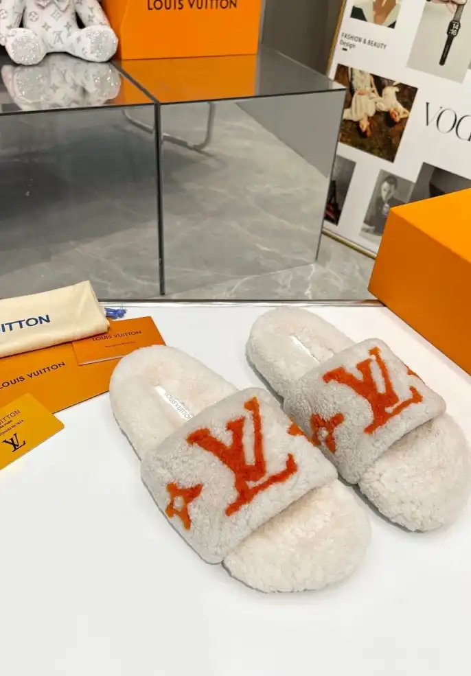 hype LV Slippers