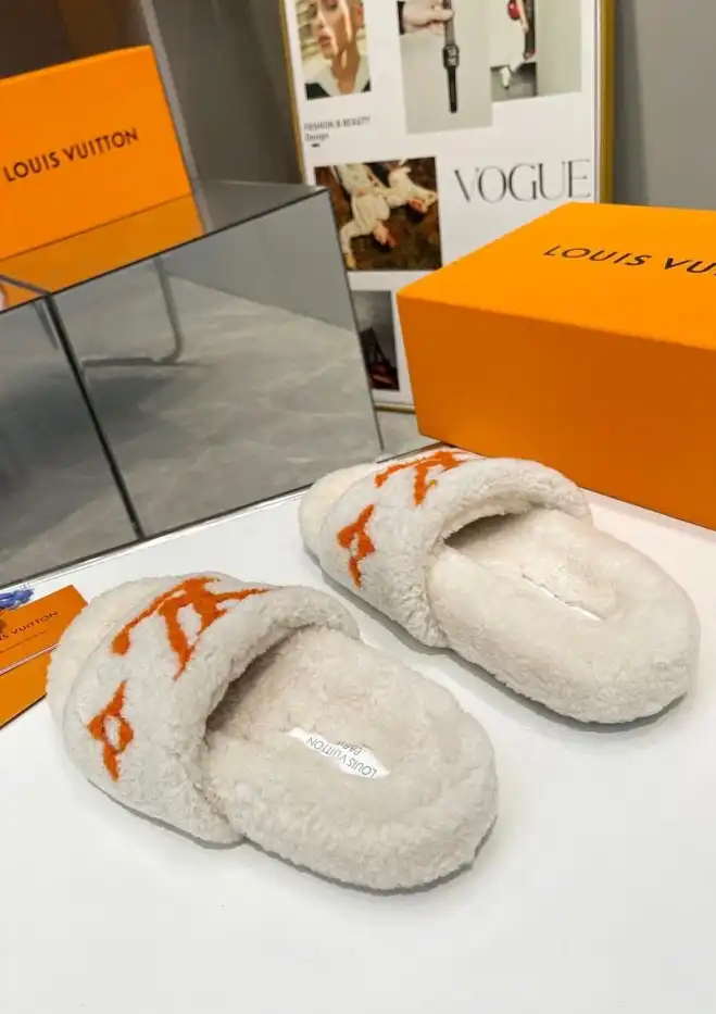 hype LV Slippers