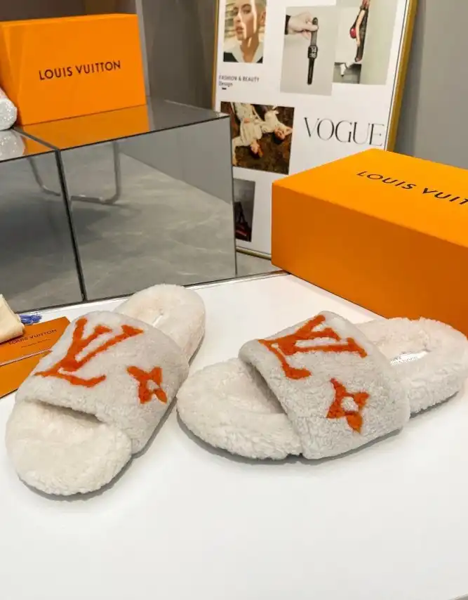 hype LV Slippers