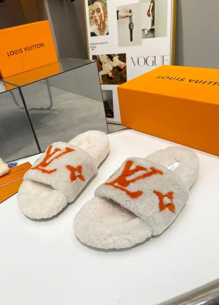 hype LV Slippers