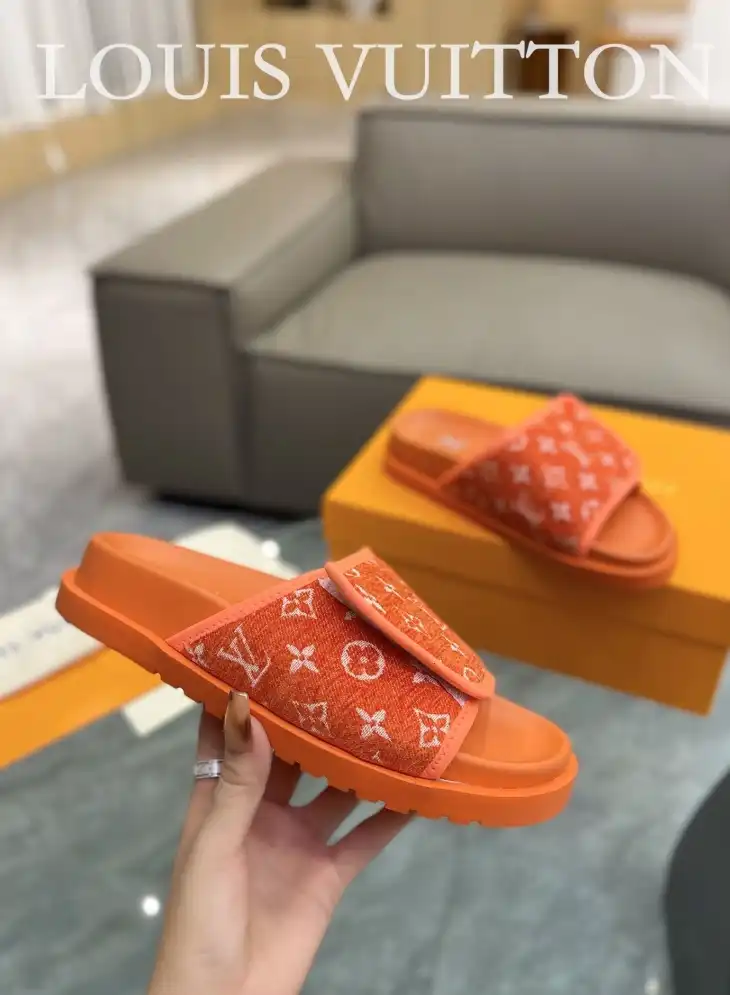 hype LV Slippers