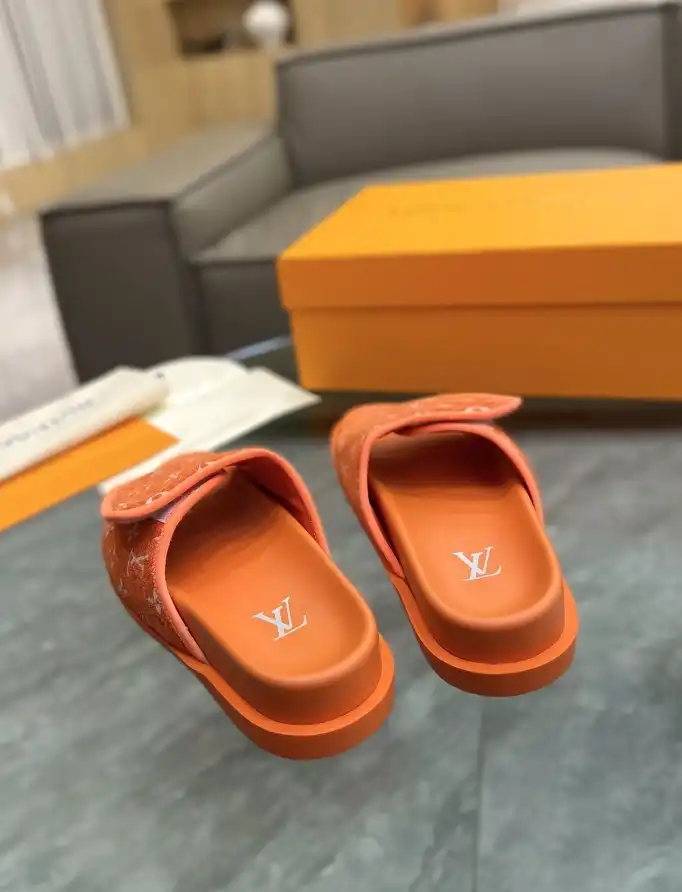 hype LV Slippers