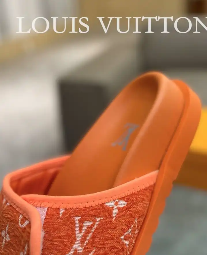 hype LV Slippers