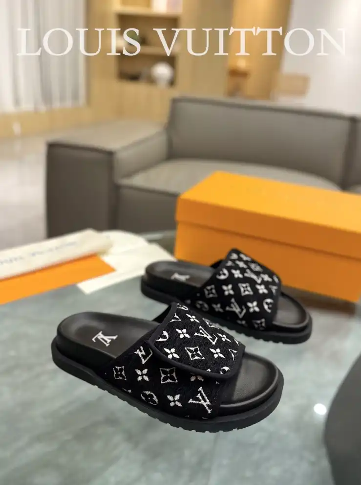 hype LV Slippers