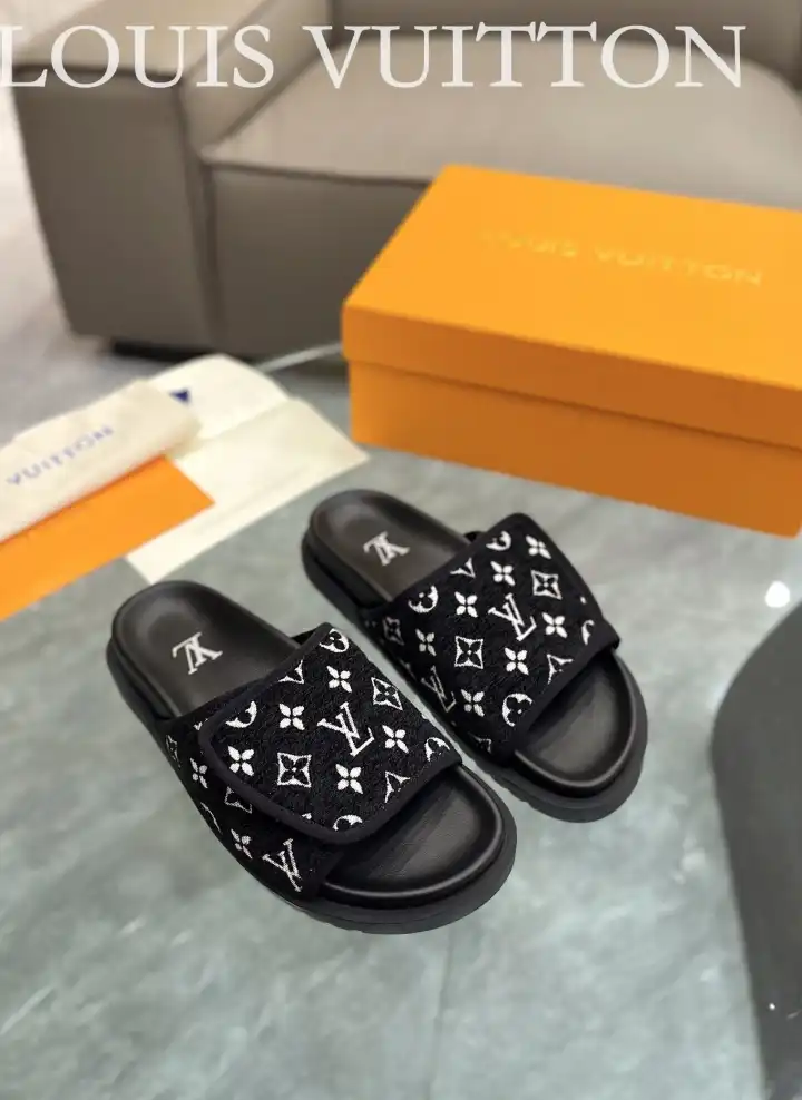 hype LV Slippers