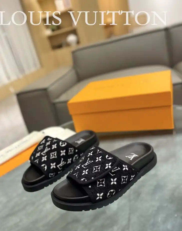 hype LV Slippers