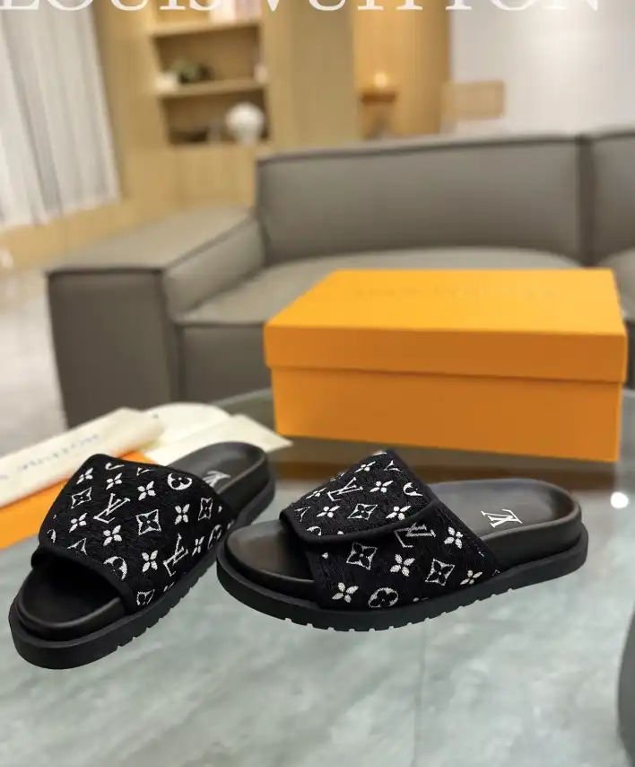 hype LV Slippers