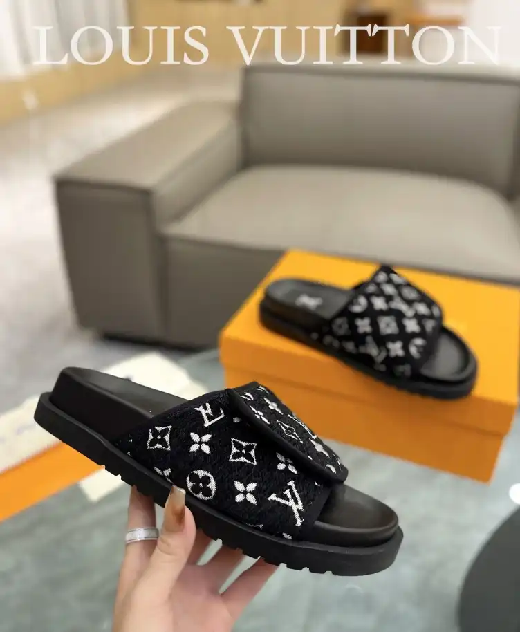 hype LV Slippers