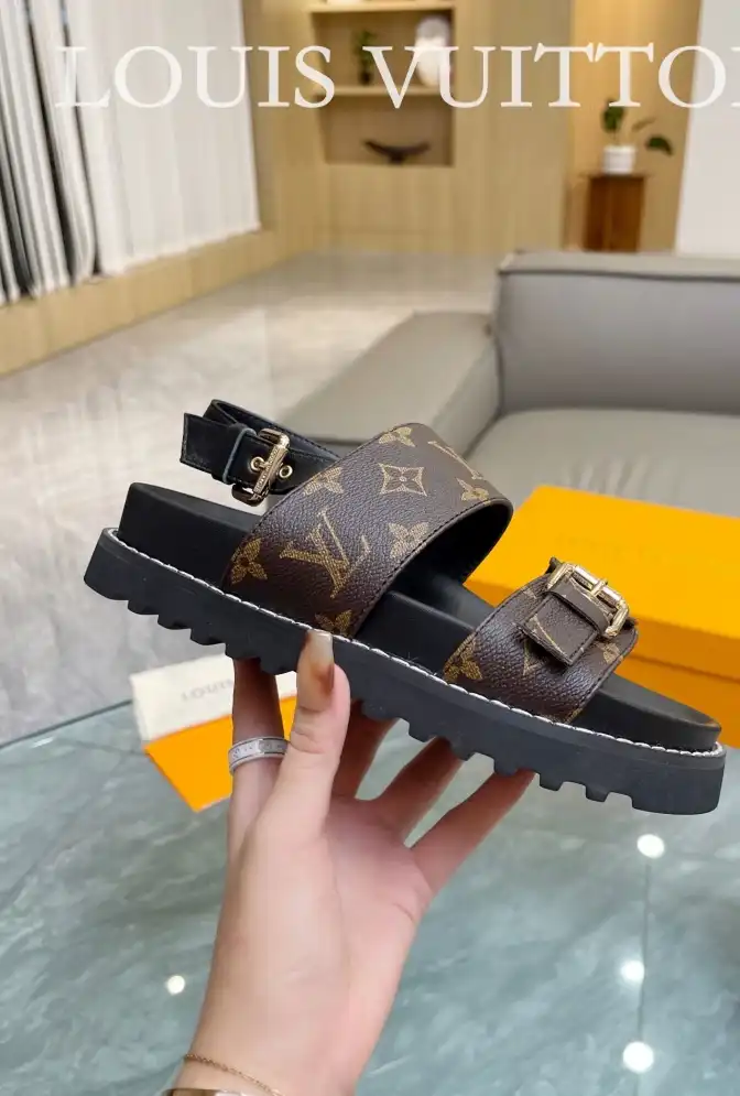 hype LV Slippers