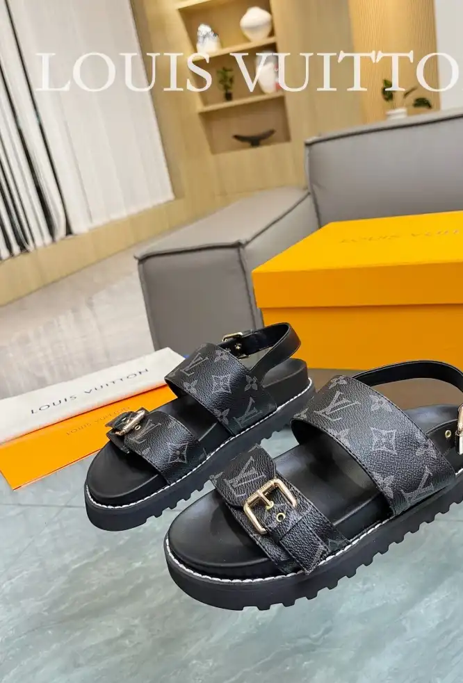 hype LV Slippers