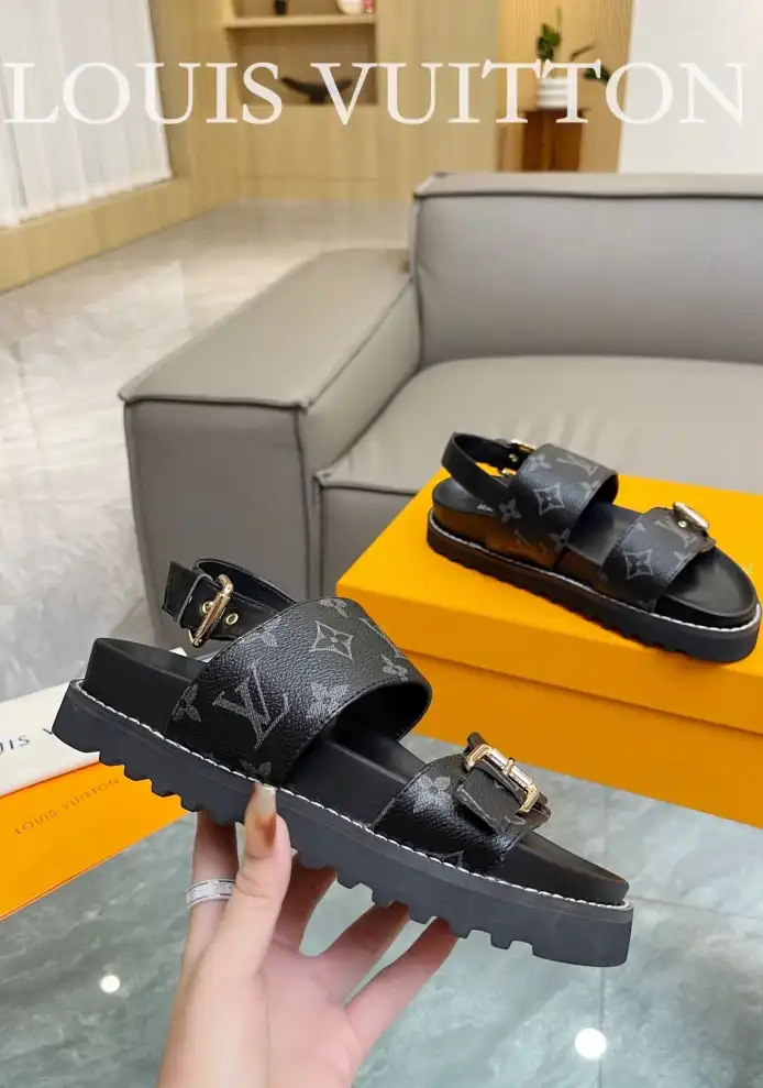 hype LV Slippers