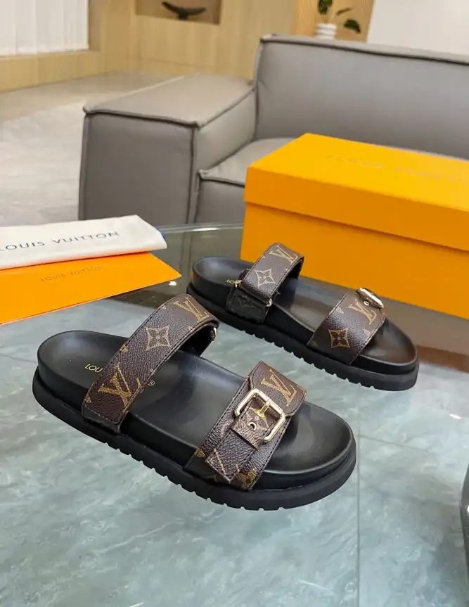 hype LV Slippers