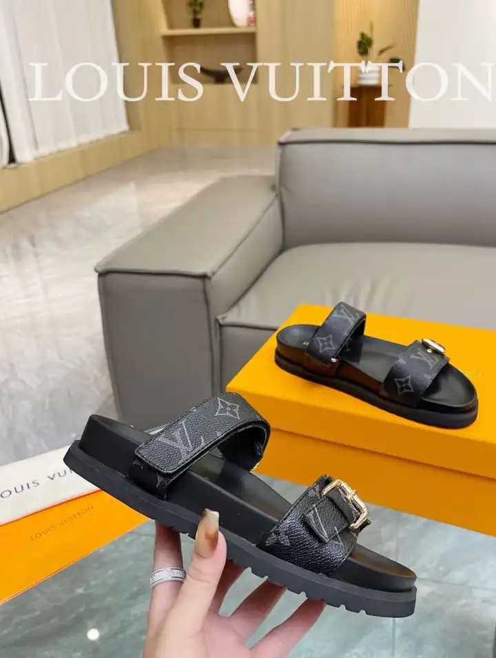 hype LV Slippers