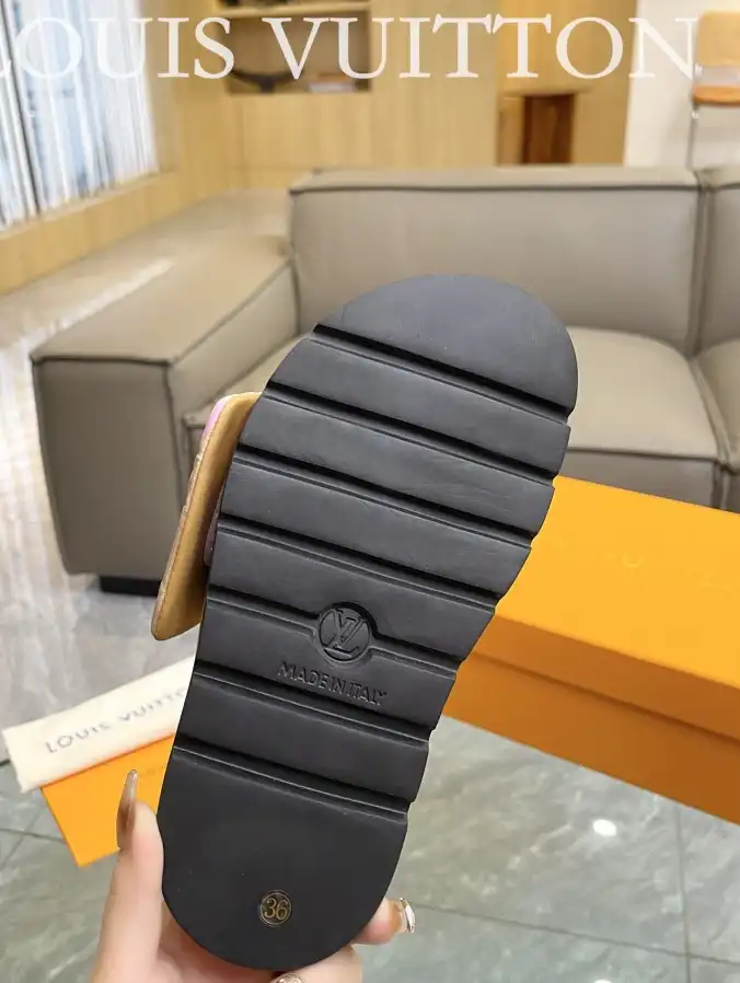 hype LV Slippers