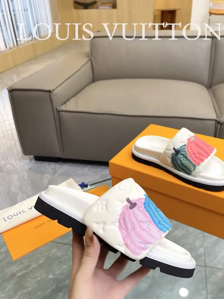 hype LV Slippers