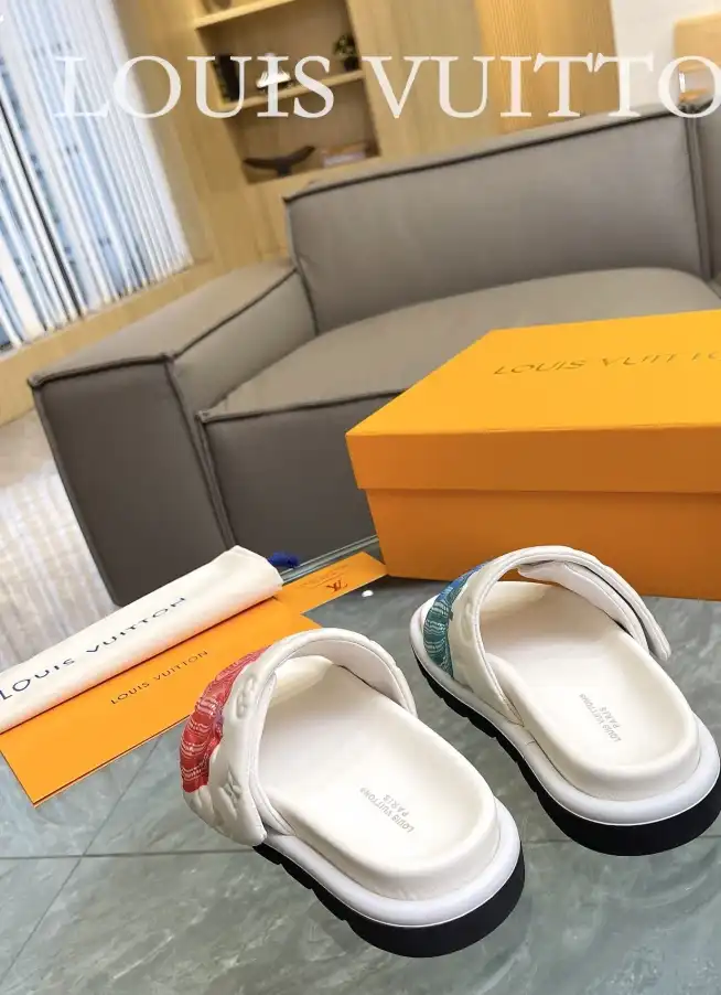 hype LV Slippers