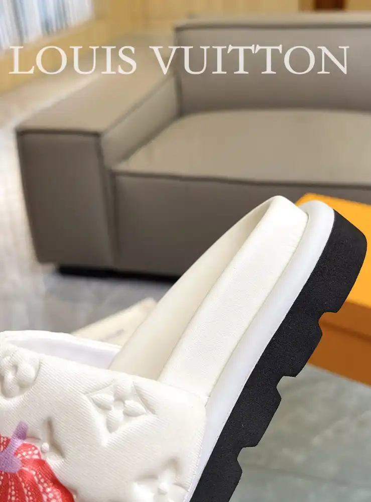 hype LV Slippers