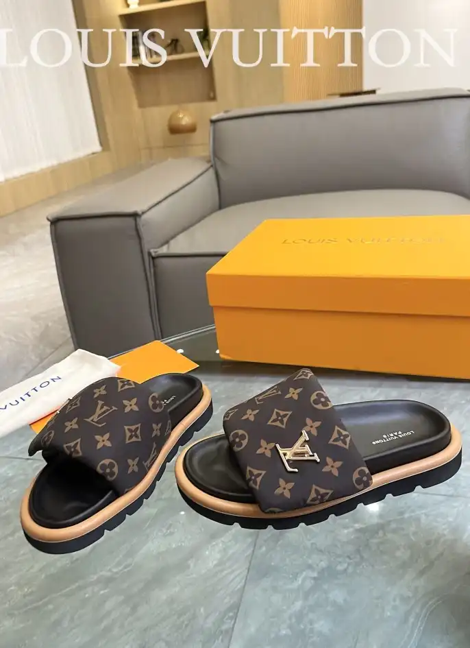 hype LV Slippers