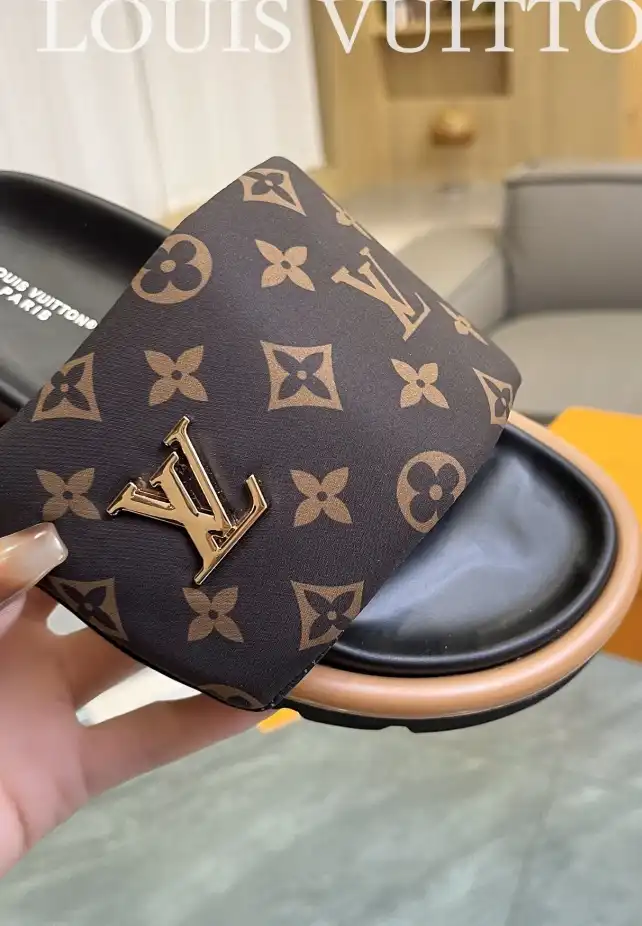 hype LV Slippers