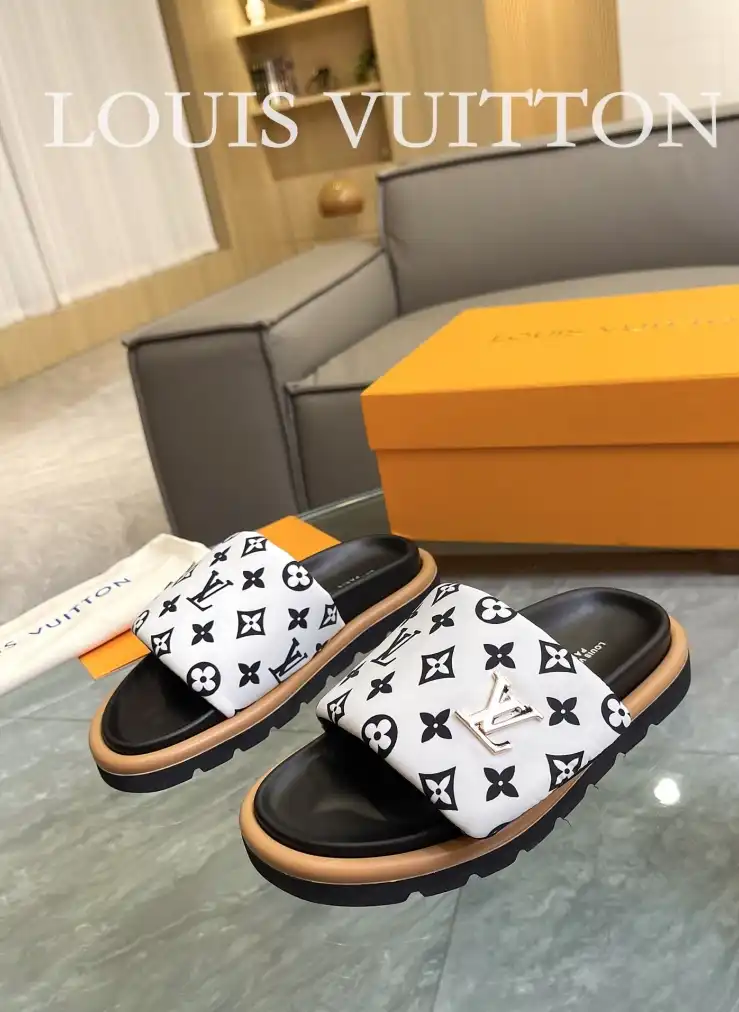 hype LV Slippers