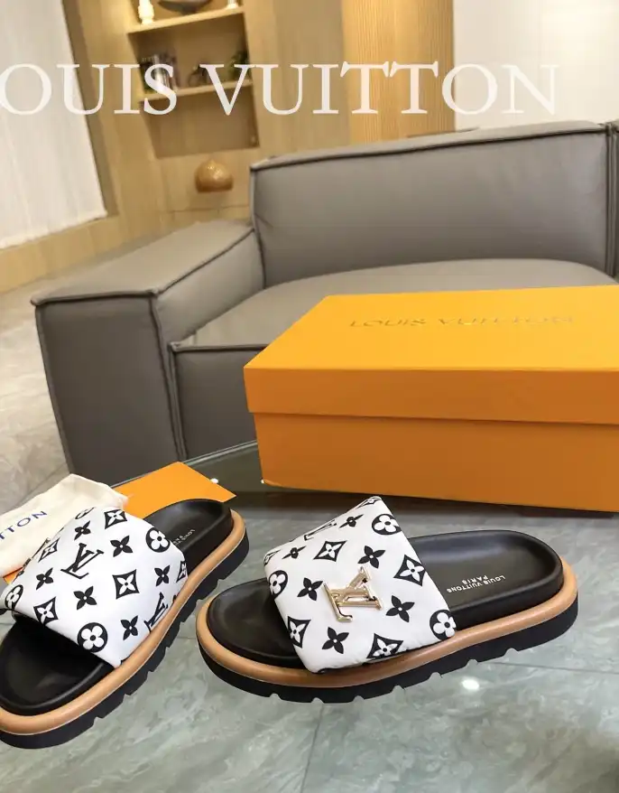 hype LV Slippers