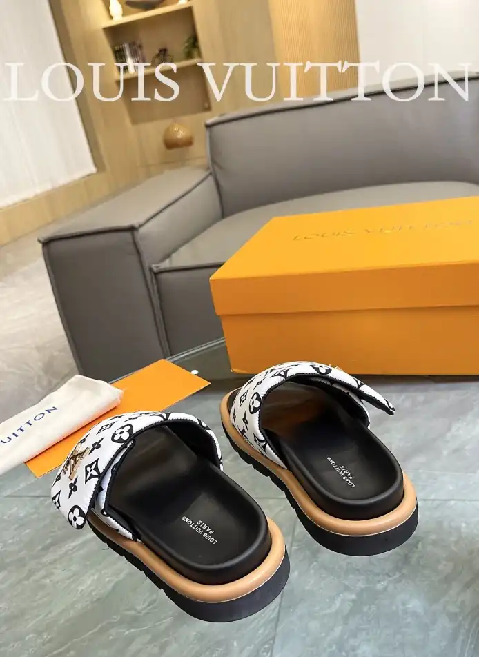 hype LV Slippers