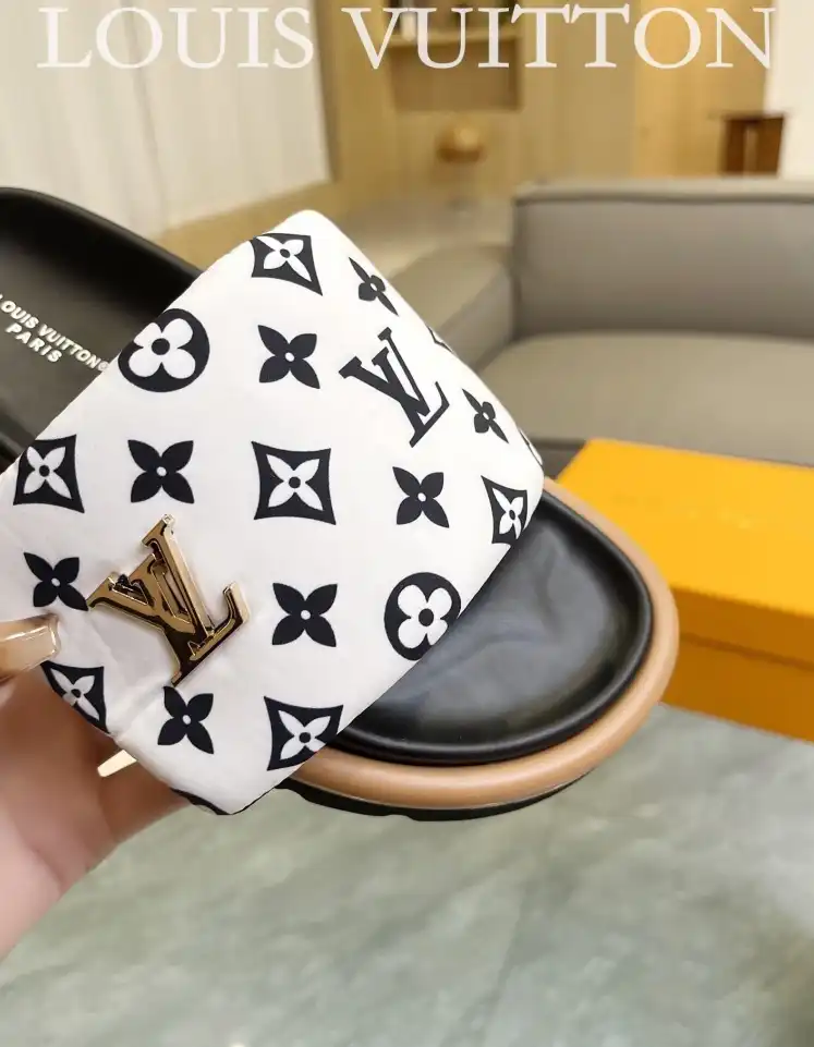 hype LV Slippers