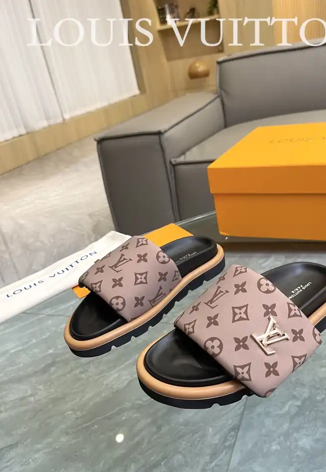 hype LV Slippers