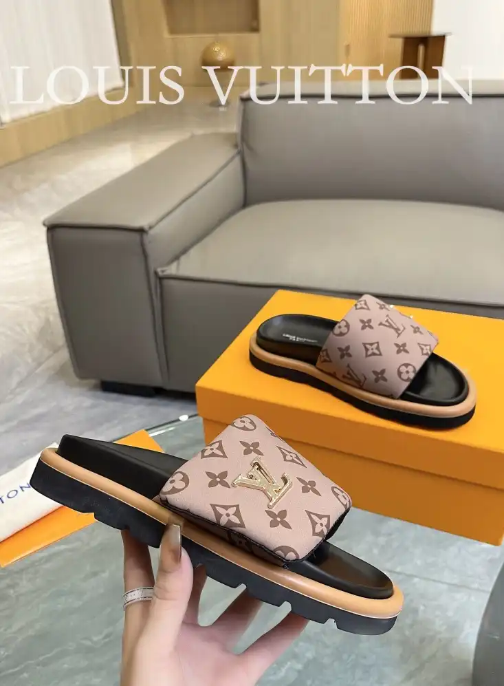 hype LV Slippers