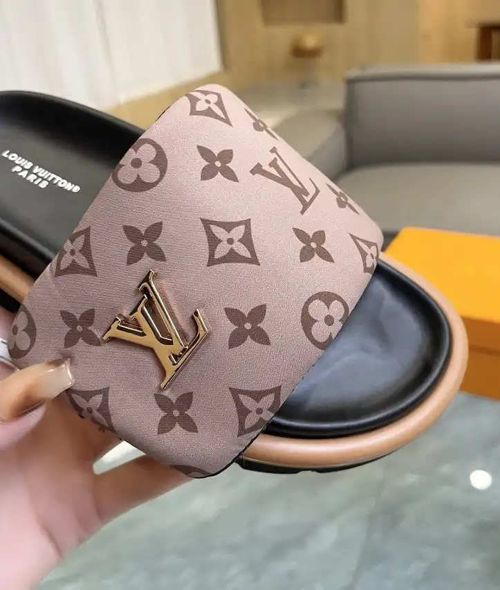 hype LV Slippers