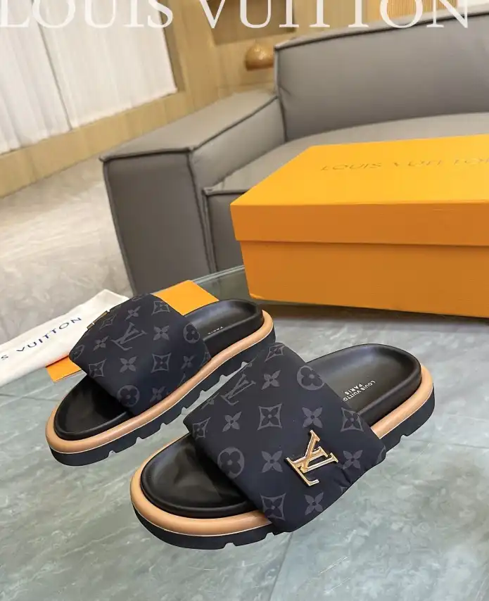 hype LV Slippers