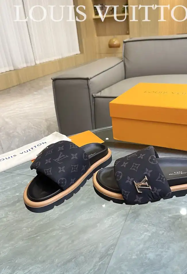 hype LV Slippers