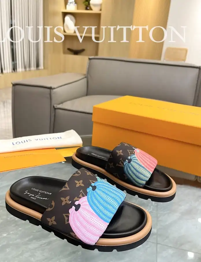 hype LV Slippers