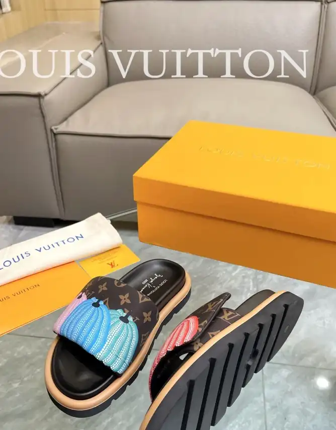 hype LV Slippers