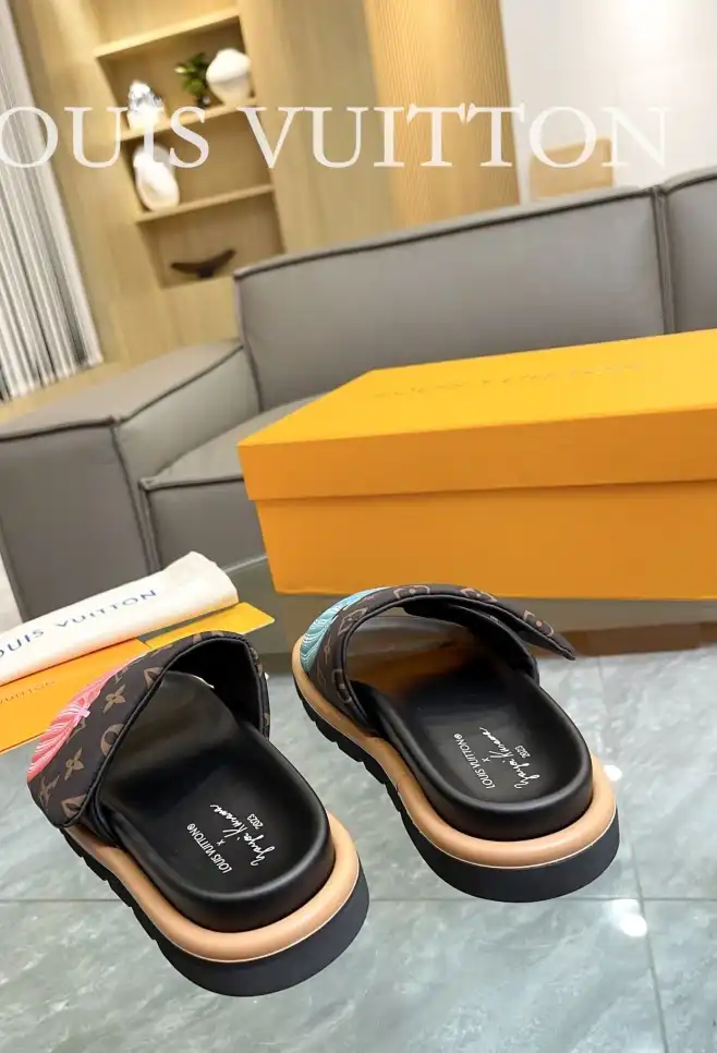 hype LV Slippers