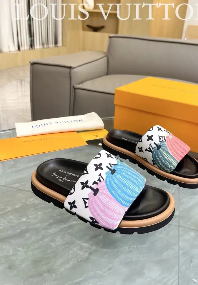 hype LV Slippers