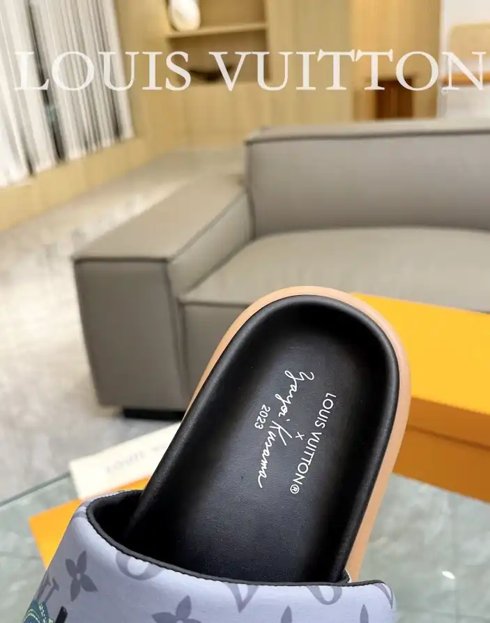 hype LV Slippers