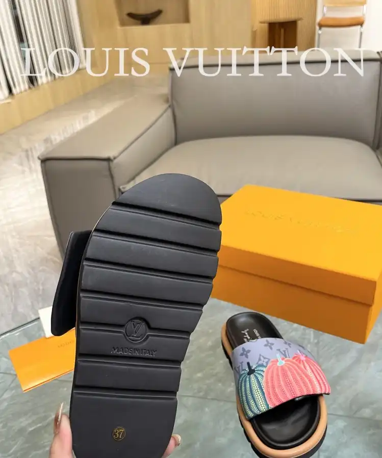 hype LV Slippers