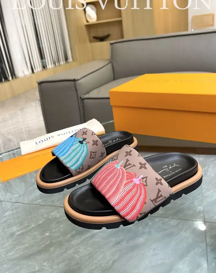 hype LV Slippers