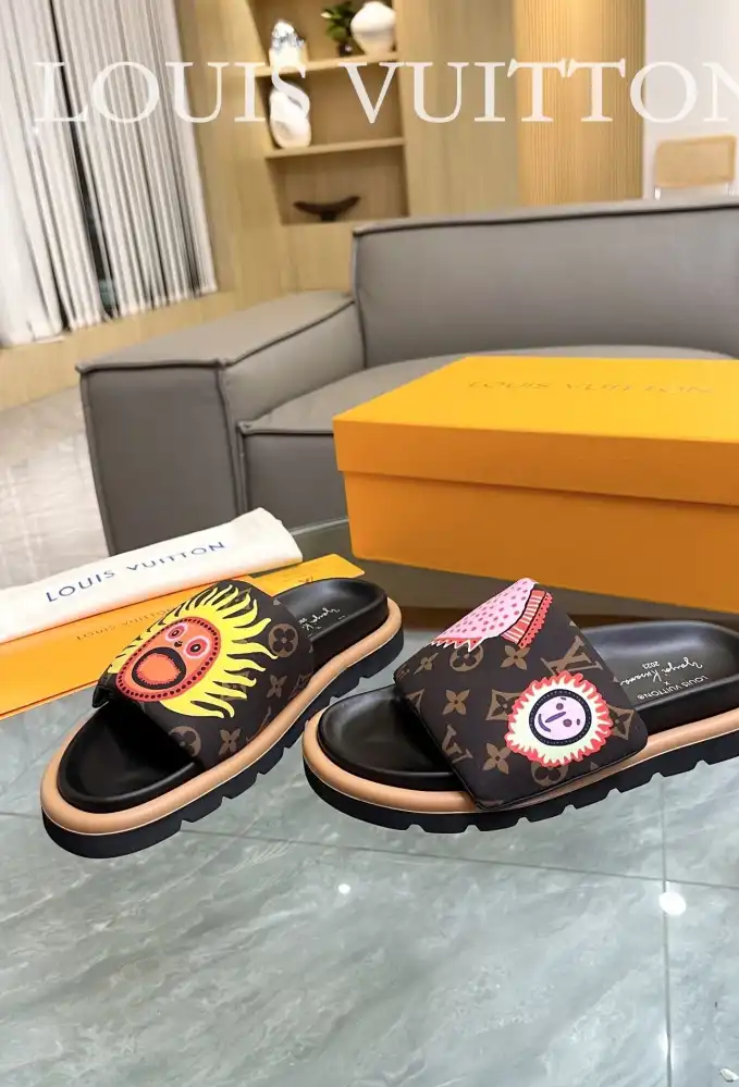 hype LV Slippers