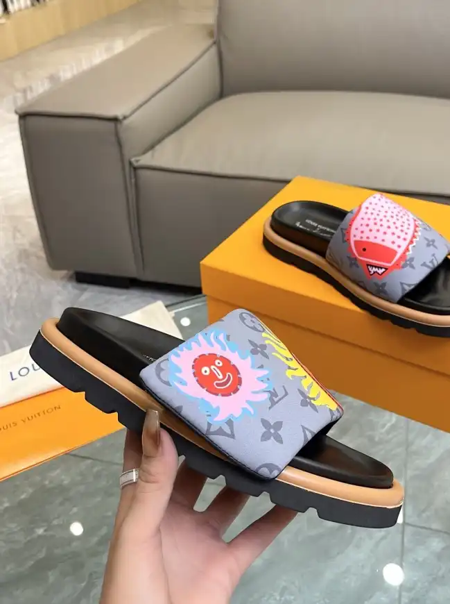 hype LV Slippers