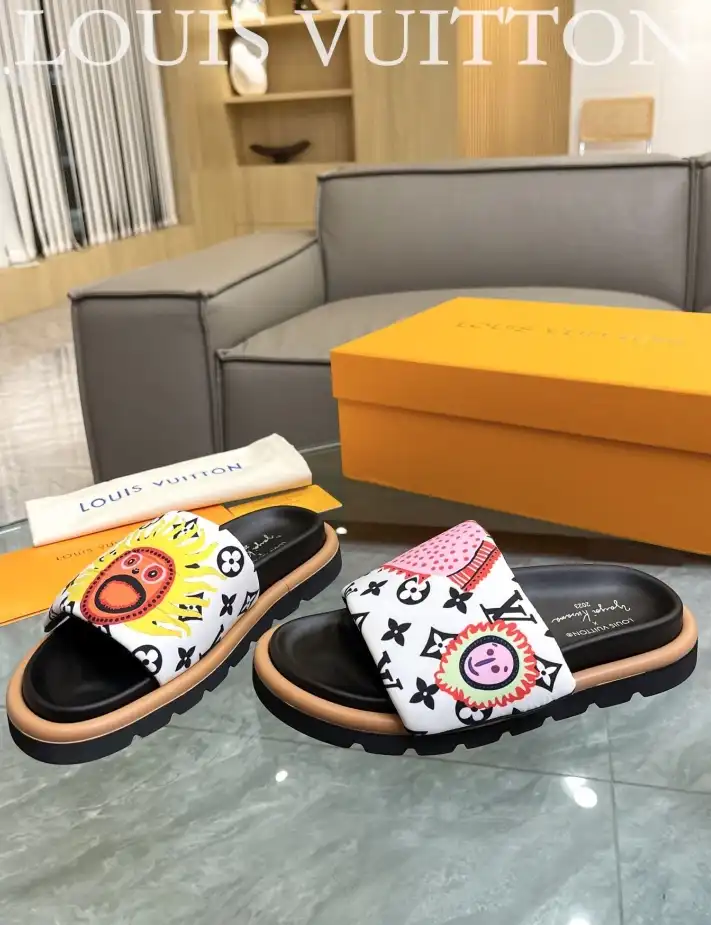 hype LV Slippers