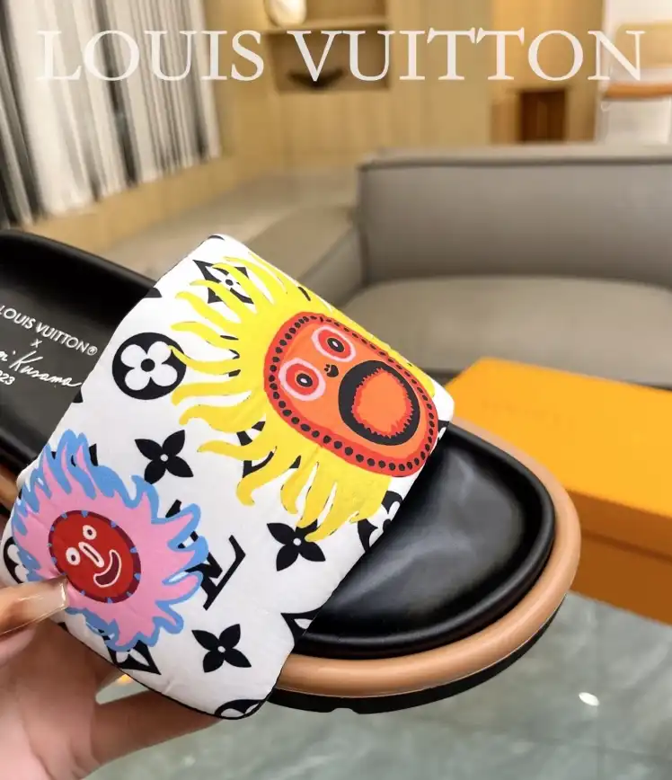 hype LV Slippers