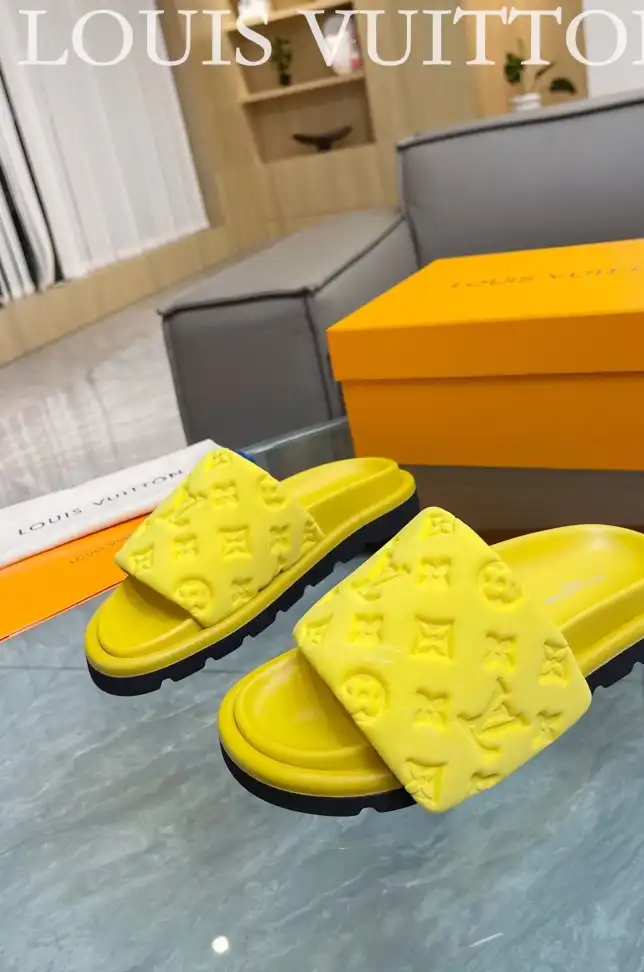 hype LV Slippers