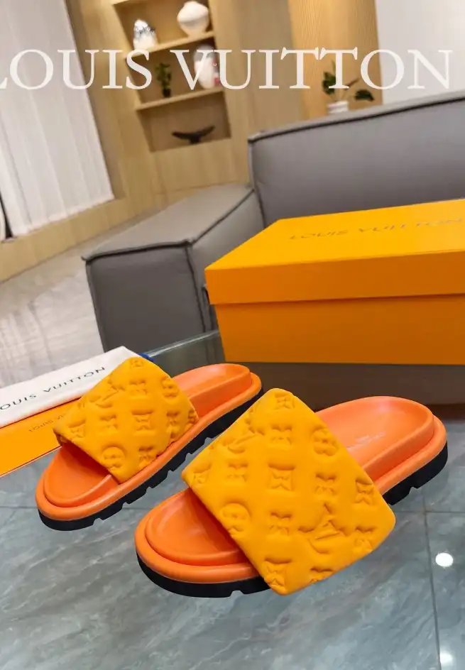 hype LV Slippers