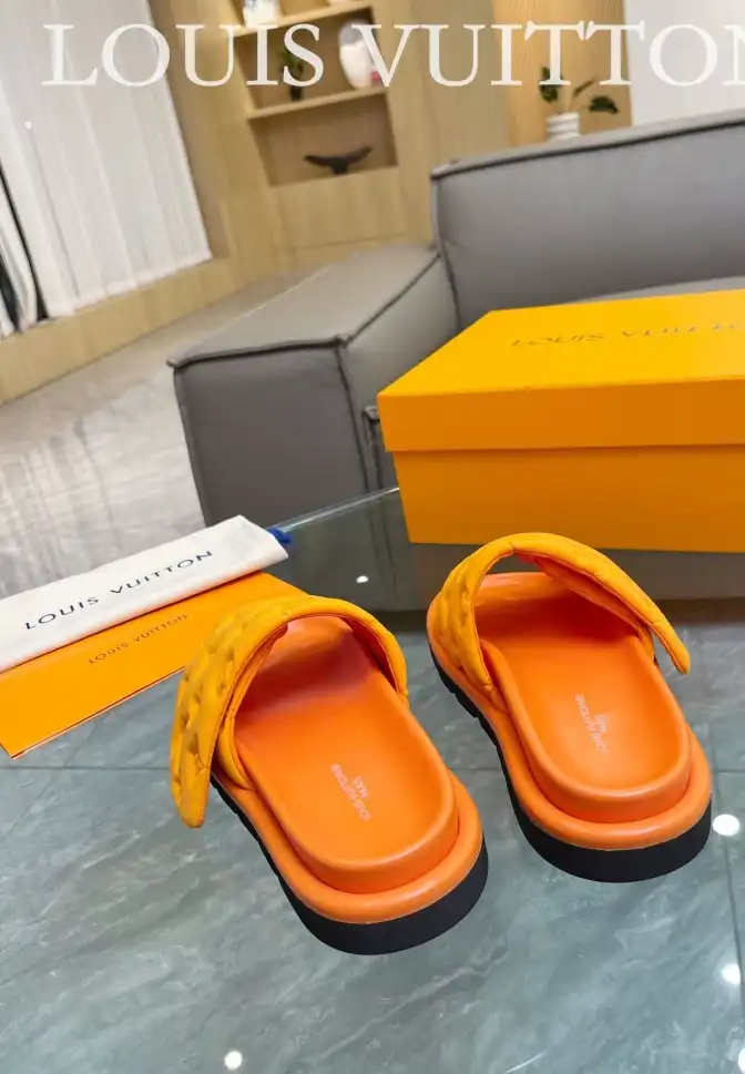 hype LV Slippers